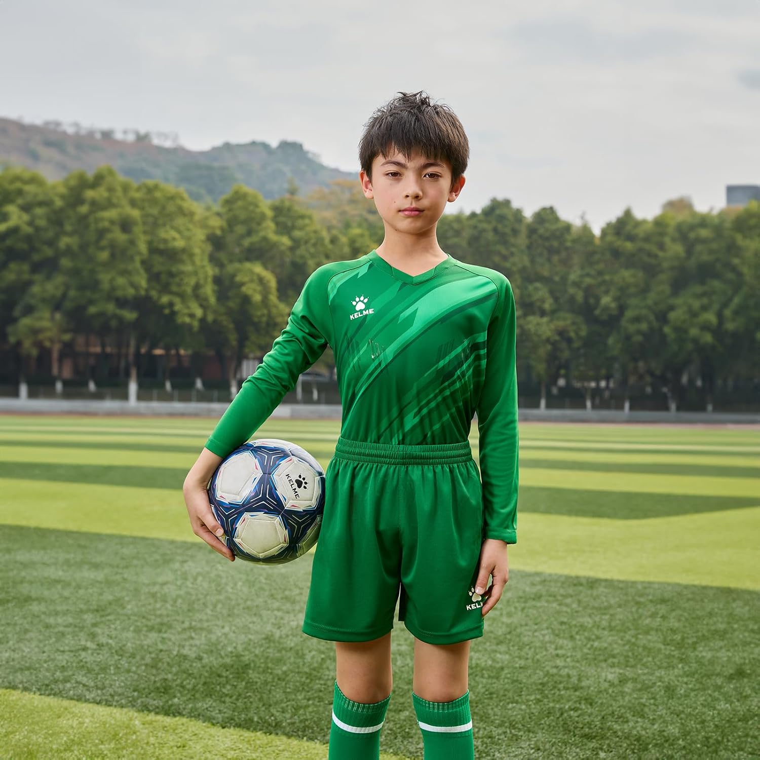 KELME Kids Goalie Shirt,Goalkeeper Jersey Padded Long Sleeve Soccer Football Training Uniform for Youth,Green Kid Size 12 - Image 2
