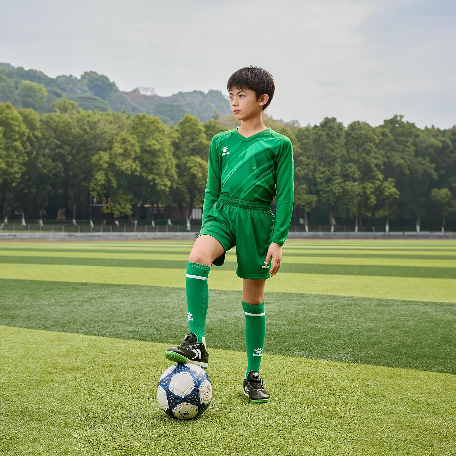 KELME Kids Goalie Shirt,Goalkeeper Jersey Padded Long Sleeve Soccer Football Training Uniform for Youth,Green Kid Size 12 - Image 3