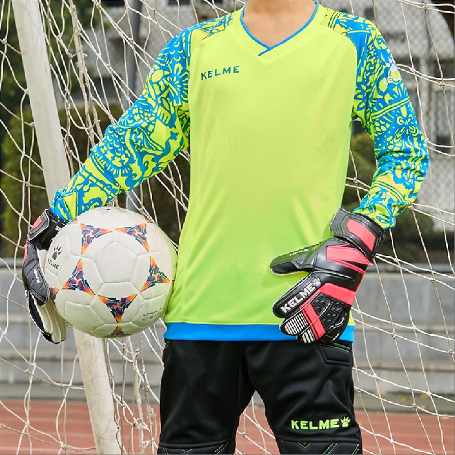 KELME Kids Padded Goalie Shirt,Youth Goalkeeper Jersey,Long Sleeve Soccer Football Training Uniform - Image 2