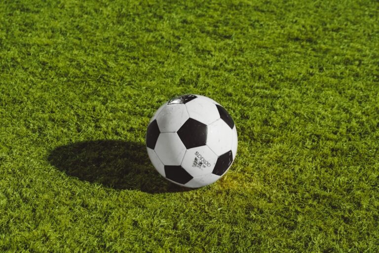 How to Choose the Correct Soccer Ball Size by Age