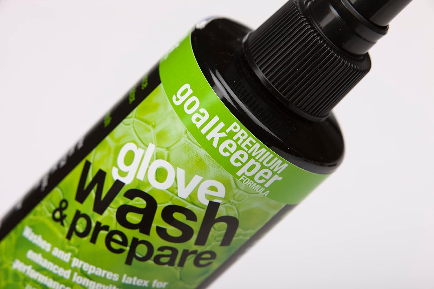 gloveglu 8.45 floz Premium Wash Prepare Deep Cleaning Goalkeeper Glove Spray for All Sports Gloves - Image 2
