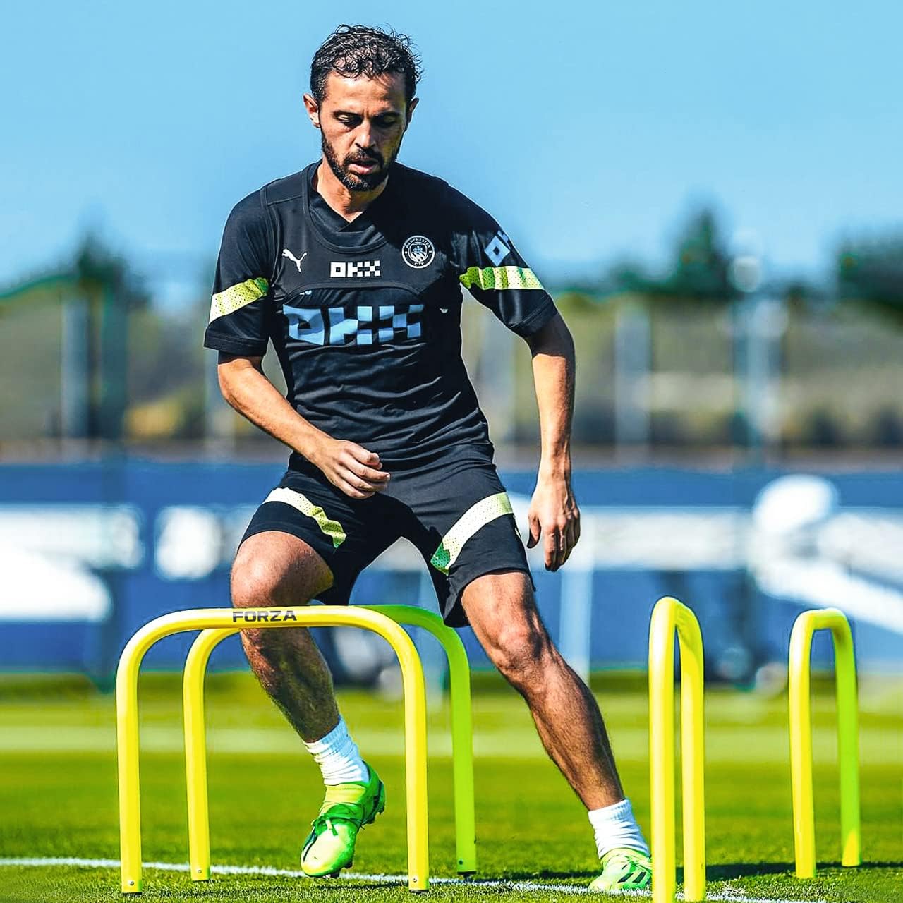 FORZA Pro Soccer Passing Arcs | Set of 4 Elite-Level Soccer Targets to Enhance Passing Techniques & Accuracy - Optional Carry Bag & Bases - Image 5