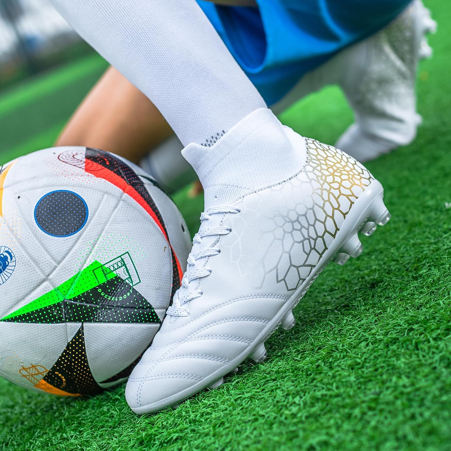Boys Girls Soccer Cleats Youth Training Football Cleats High-top Soccer Shoes for Little/Big Kid - Image 2